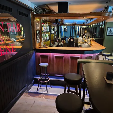 Torget Hotell 3* مالوي