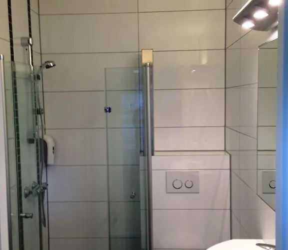 Oda ve Kahvaltı Torget Hotell