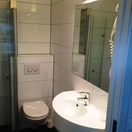 Torget Hotell מוליי